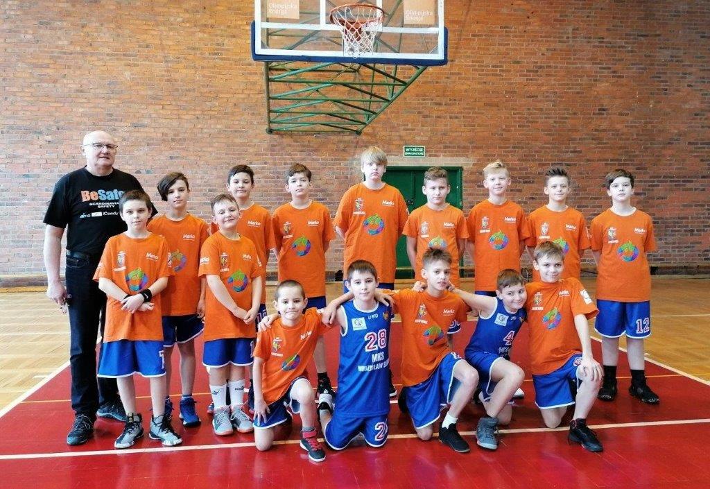 Udany turniej najmłodszych, wodzisławskich koszykarzy