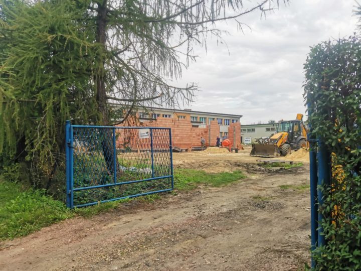 Czy budowa przedszkola w Dębieńsku Wielkim zostanie ukończona na czas?